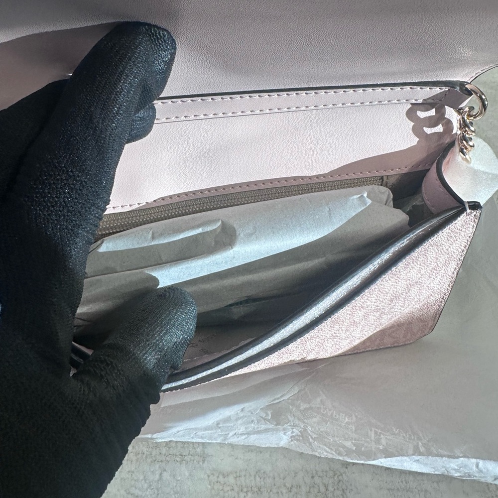 Michael Kors Light Pink Cosmetic Bag - Picture 4 of 6